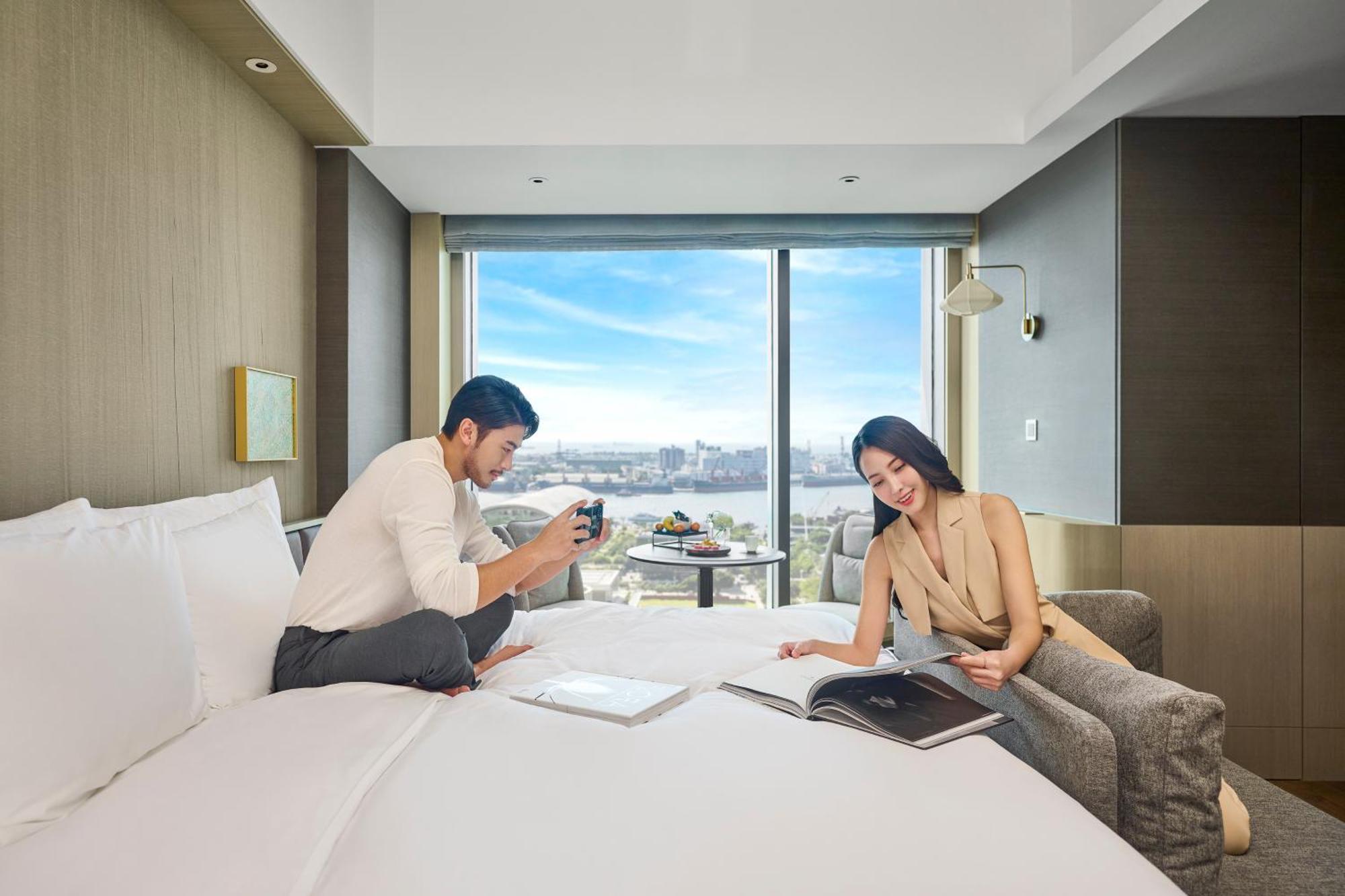 Intercontinental Kaohsiung By Ihg Otel Dış mekan fotoğraf Deluxe Room